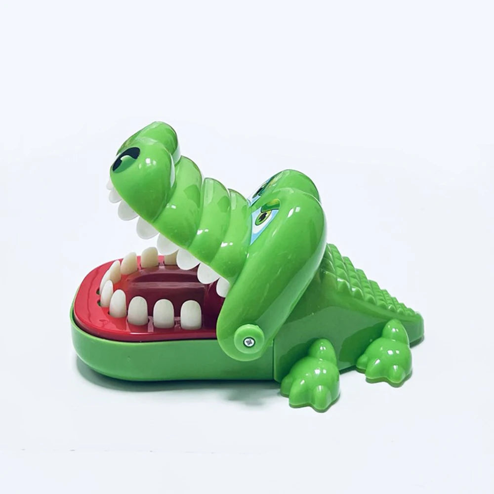 Crocodile Teeth Toy, Children's Crocodile Bites Fingers, Reaction Training Novelty Children's Luck Game Trick Decompression Toy